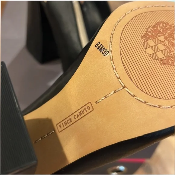 Vince Camuto Almista Chunky Heels Slingbacks Pumps - Picture 5 of 5